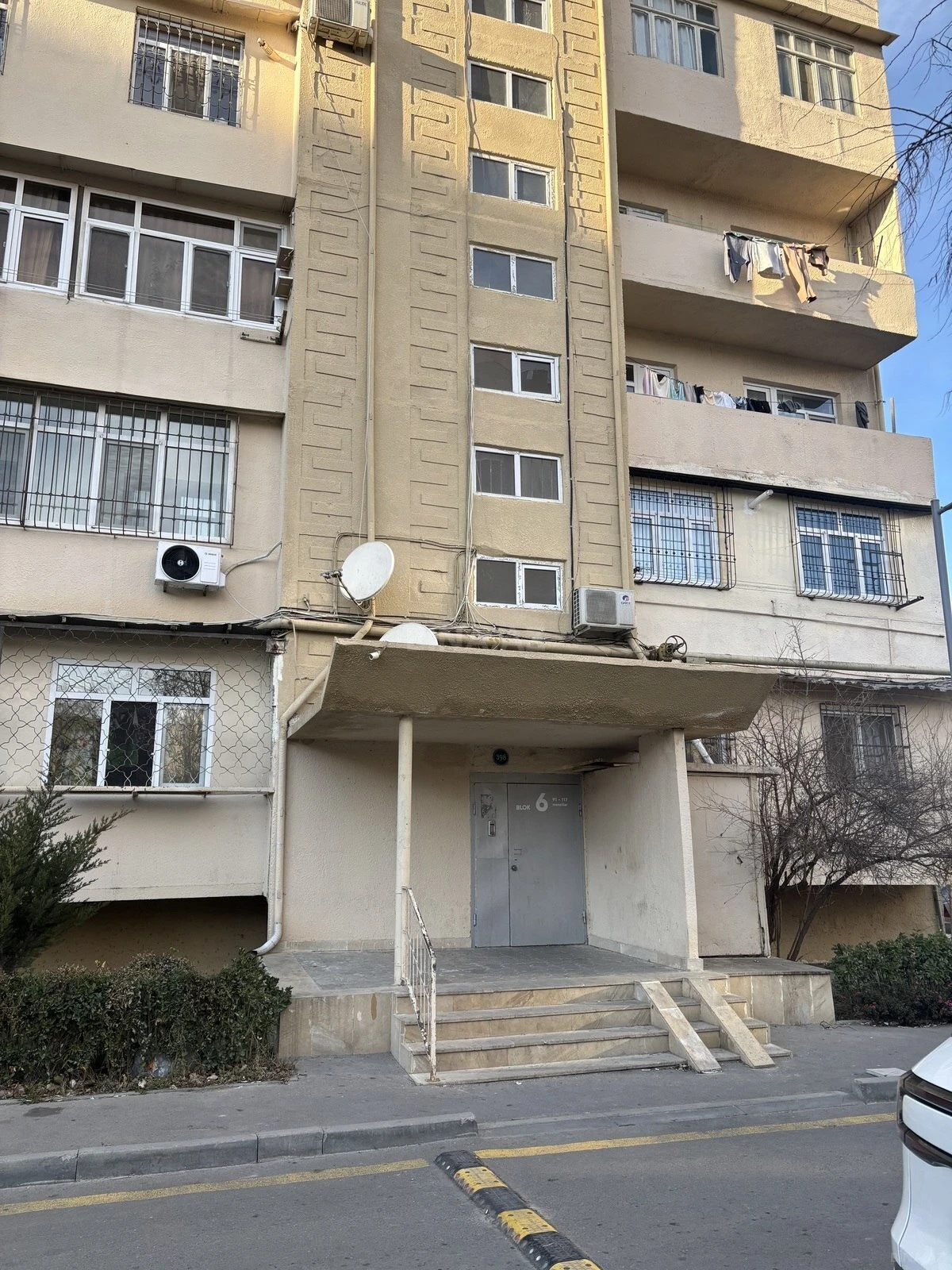 Satılır 2 otaqlı mənzil 55 m²