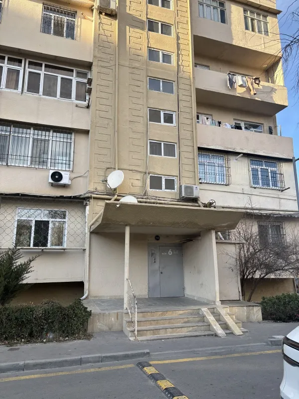 Satılır 2 otaqlı mənzil 55 m²