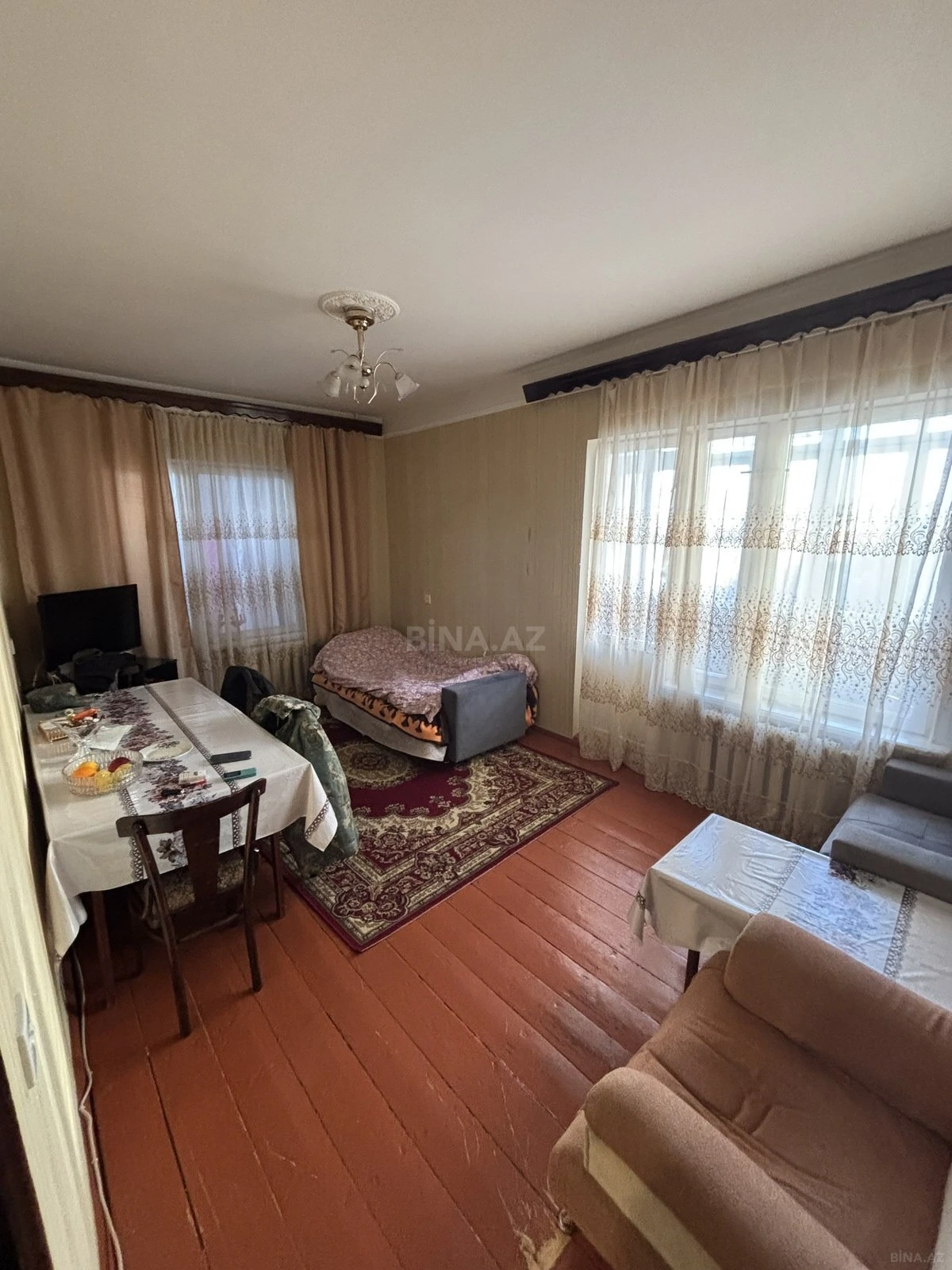 Satılır 2 otaqlı mənzil 55 m²