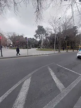 Kirayə verilir 2 otaqlı ofis 56 m²