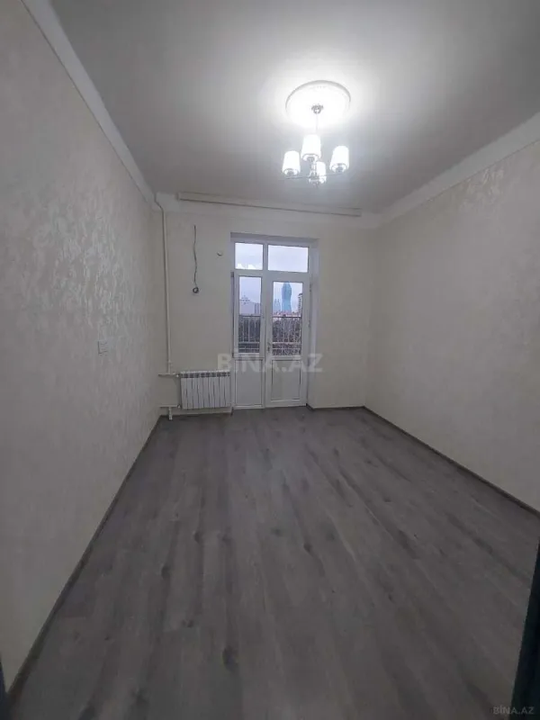 Kirayə verilir 2 otaqlı ofis 56 m²