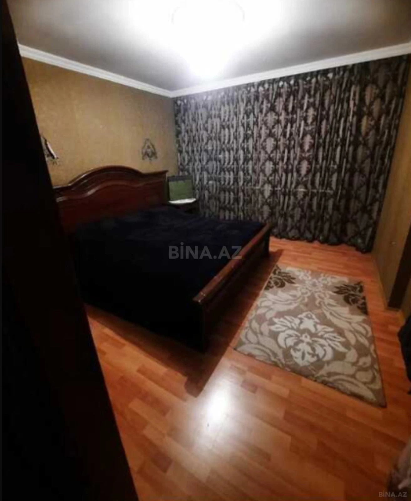 Satılır 5 otaqlı mənzil 100 m²