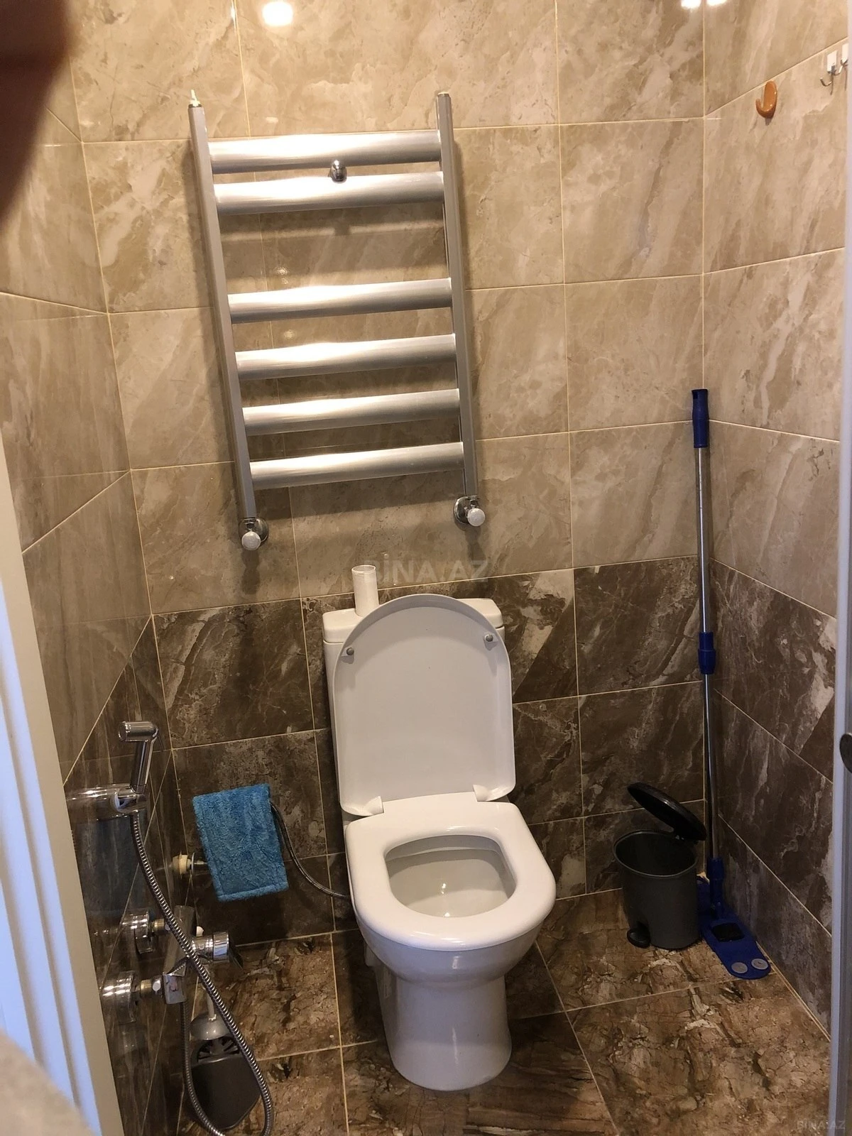 Satılır 2 otaqlı mənzil 61 m²