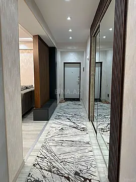 Satılır 3 otaqlı mənzil 117 m²