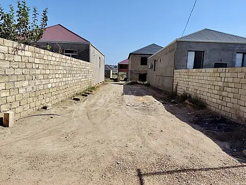 Satılır torpaq sahəsi 2 m²