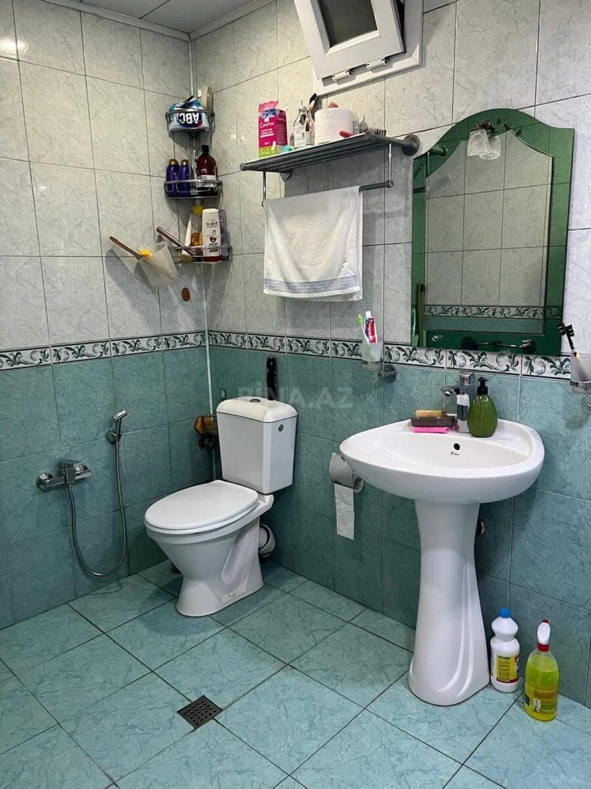 Kirayə verilir 3 otaqlı həyət evi 130 m²