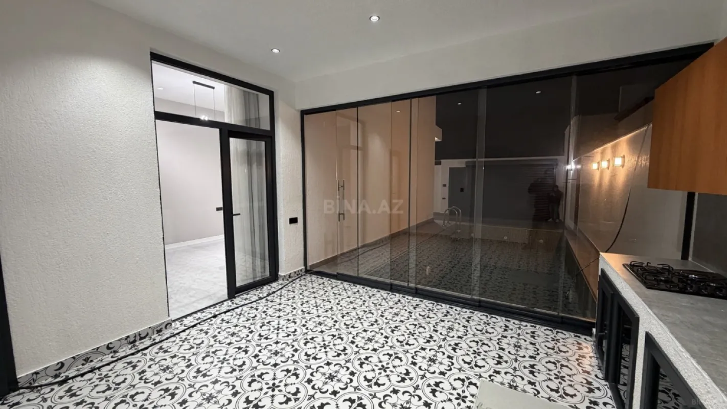 Satılır 4 otaqlı həyət evi 150 m²