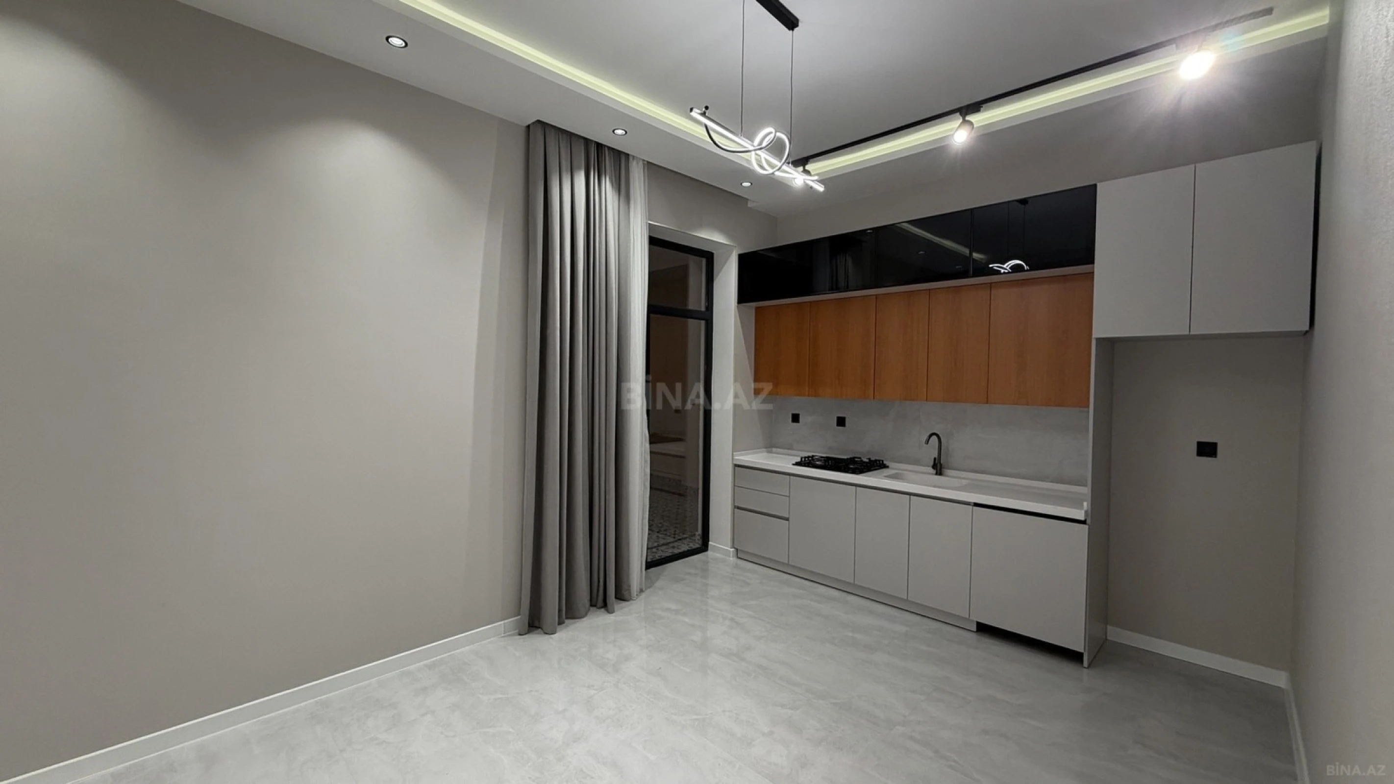 Satılır 4 otaqlı həyət evi 150 m²