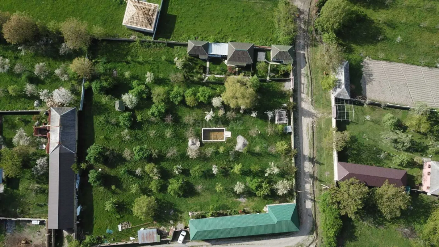 Satılır torpaq sahəsi 10 m²