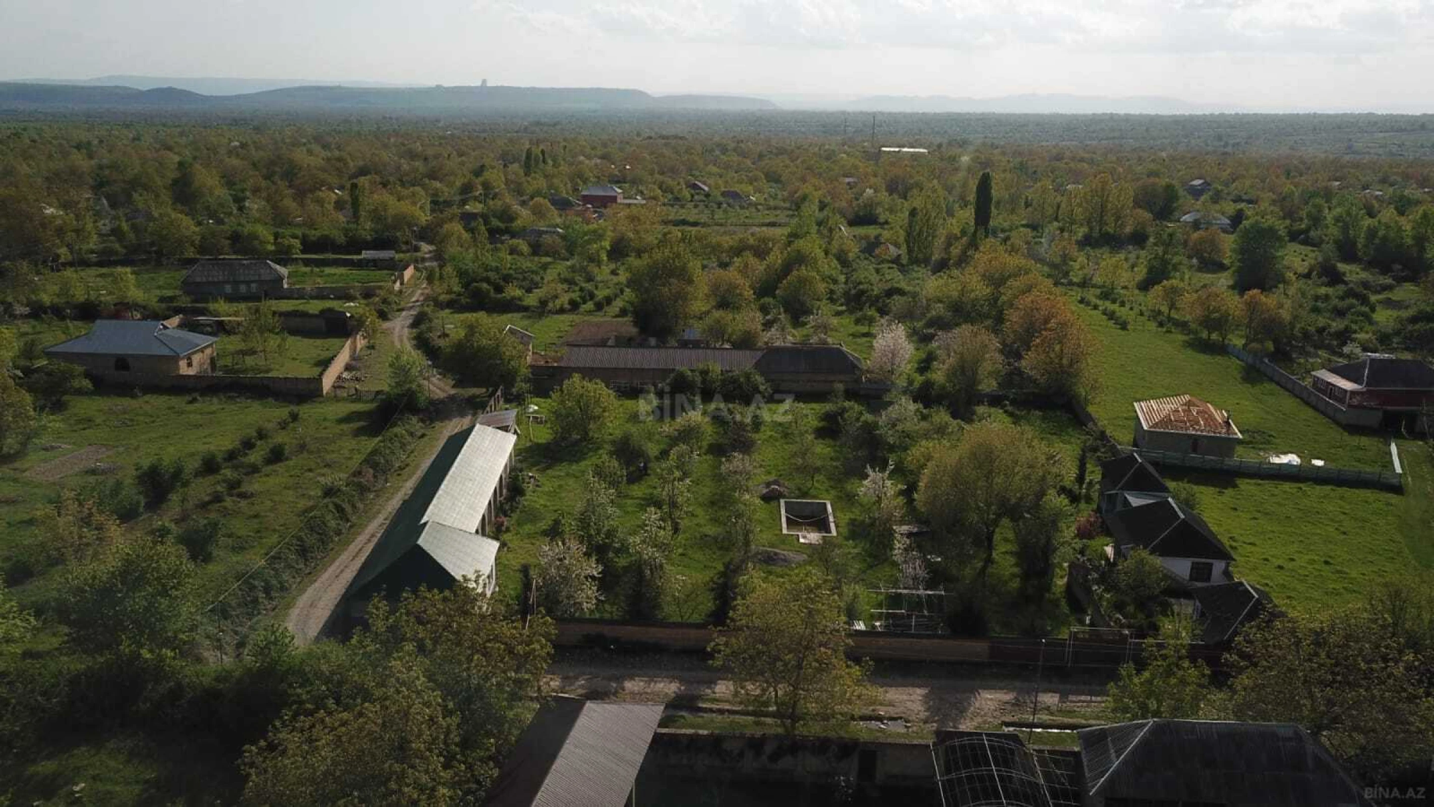 Satılır torpaq sahəsi 10 m²