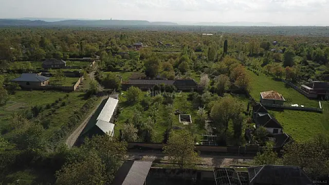 Satılır torpaq sahəsi 10 m²