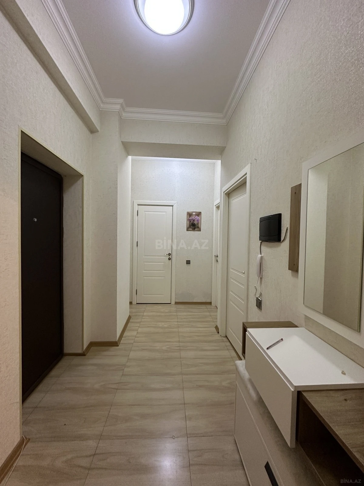 Kirayə verilir 2 otaqlı mənzil 64 m²