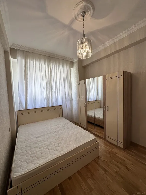 Kirayə verilir 2 otaqlı mənzil 64 m²