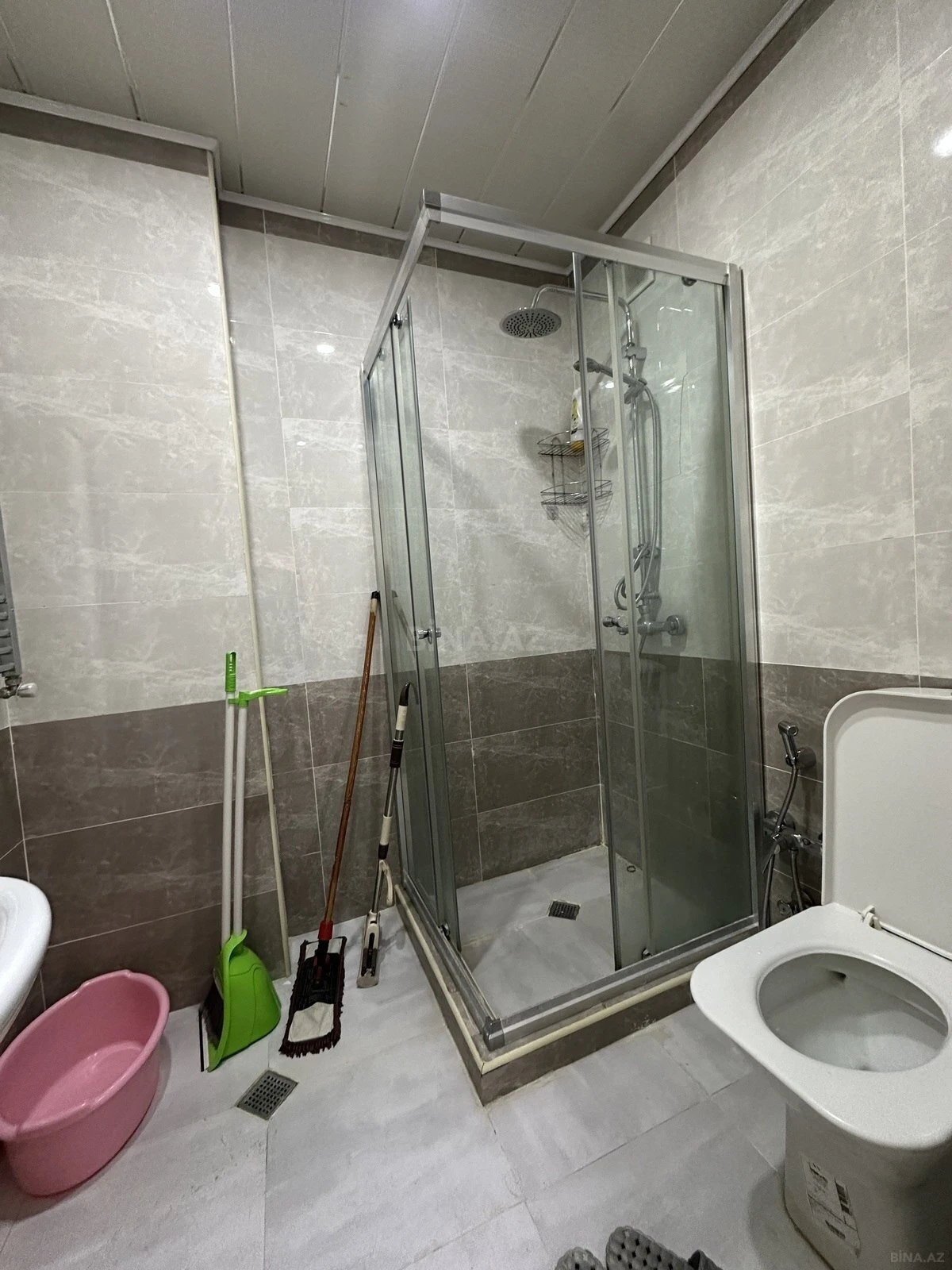 Kirayə verilir 2 otaqlı mənzil 64 m²