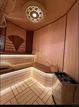 Satılır 10 otaqlı həyət evi 700 m²