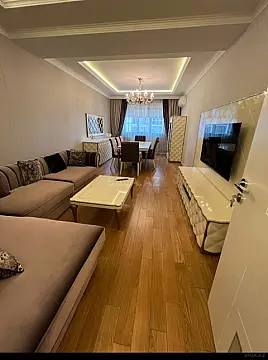 Satılır 3 otaqlı mənzil 137 m²