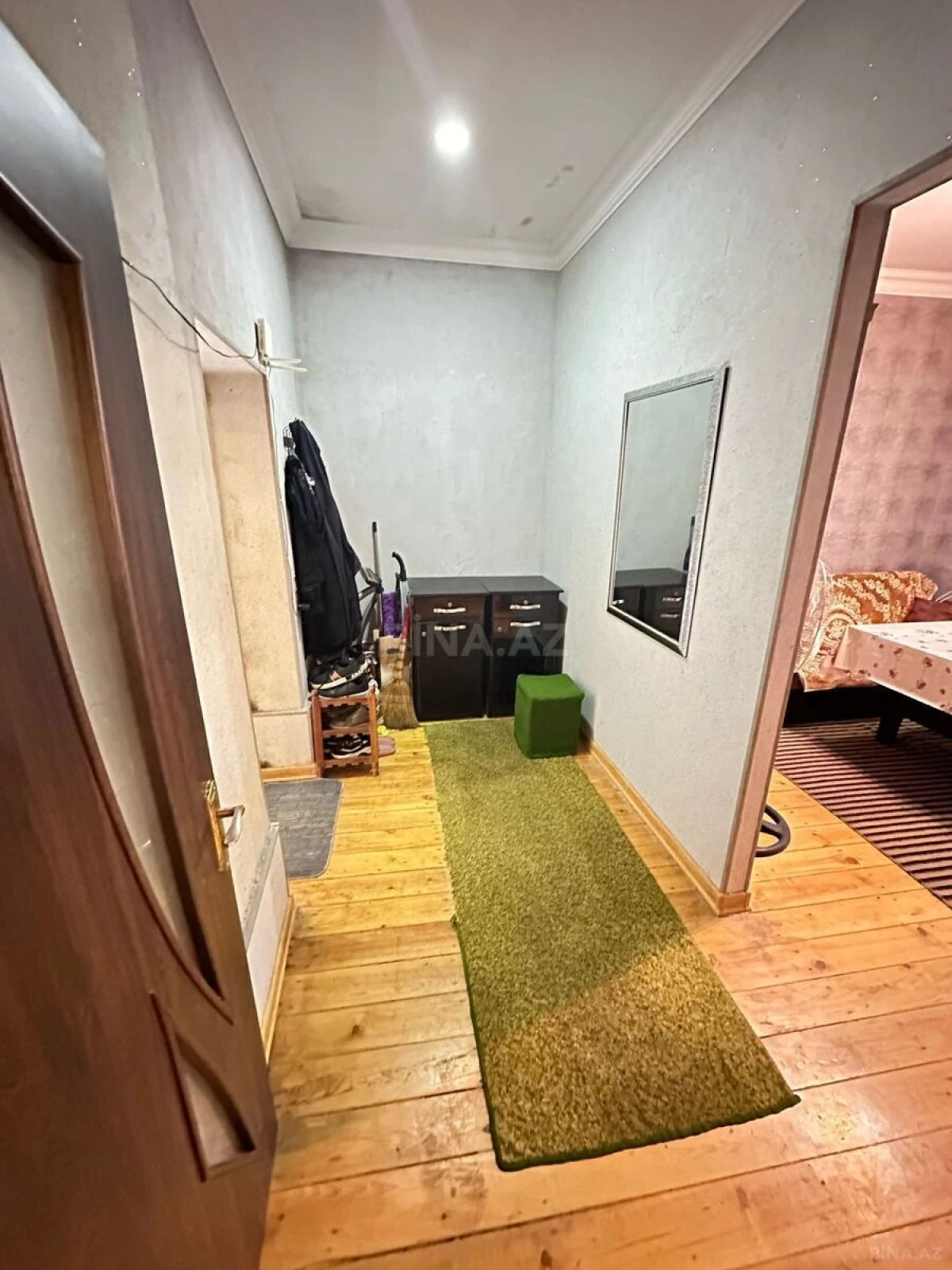 Satılır 5 otaqlı həyət evi 100 m²