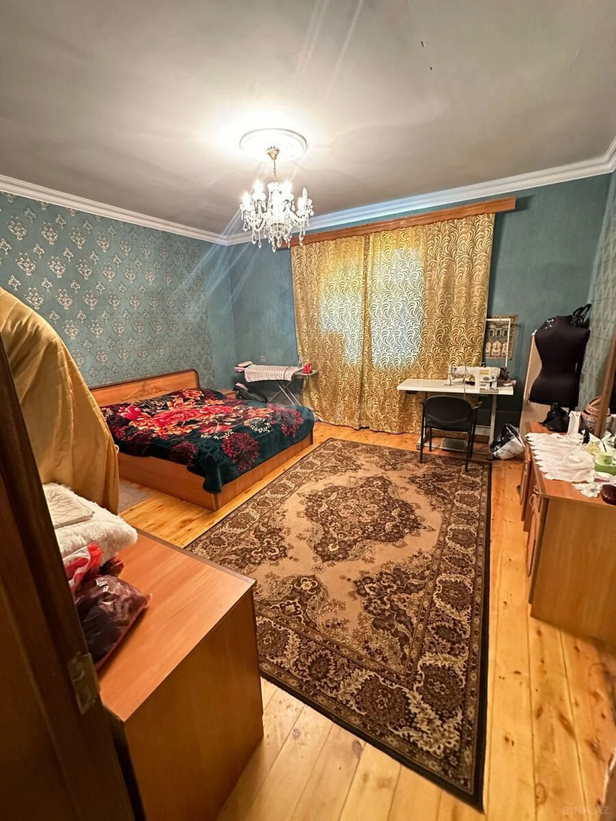 Satılır 5 otaqlı həyət evi 100 m²
