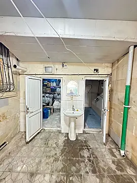 Satılır 5 otaqlı həyət evi 100 m²