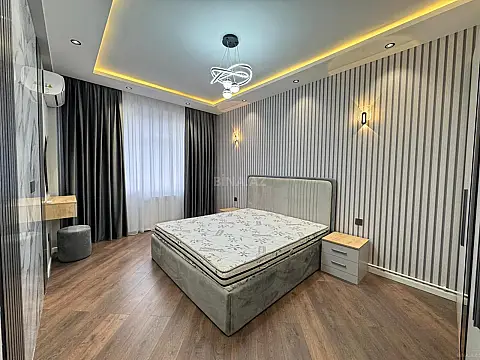 Satılır 3 otaqlı mənzil 80 m²