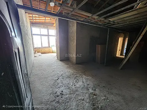 Satılır 3 otaqlı mənzil 180 m²