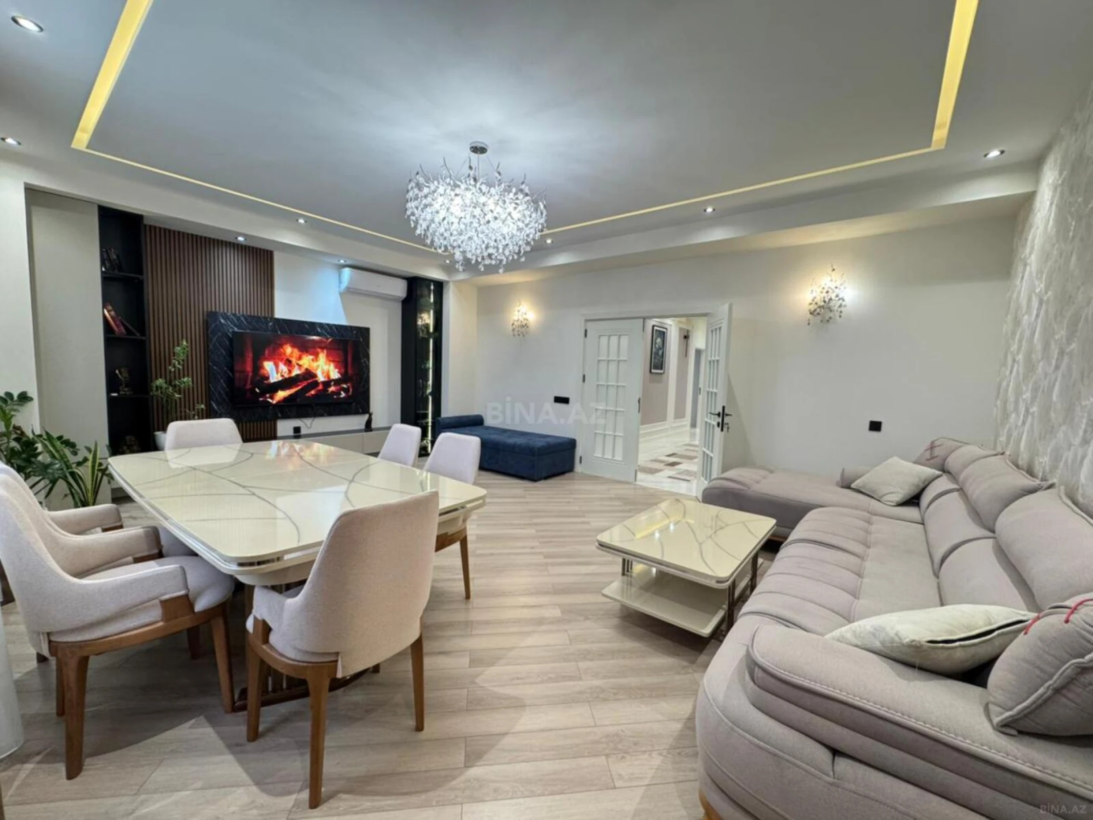 Satılır 3 otaqlı mənzil 138 m²