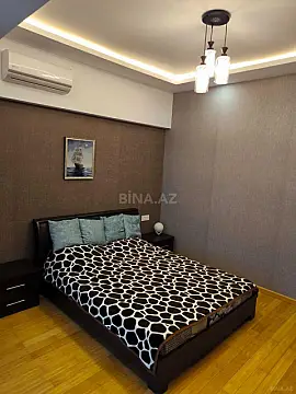 Kirayə verilir 2 otaqlı mənzil 73 m²