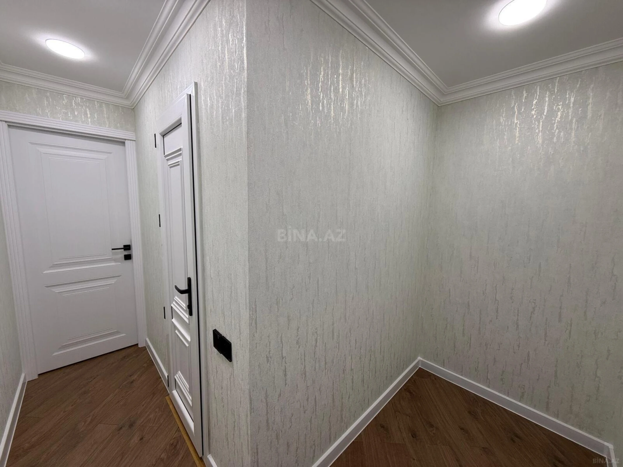 Satılır 2 otaqlı mənzil 40 m²