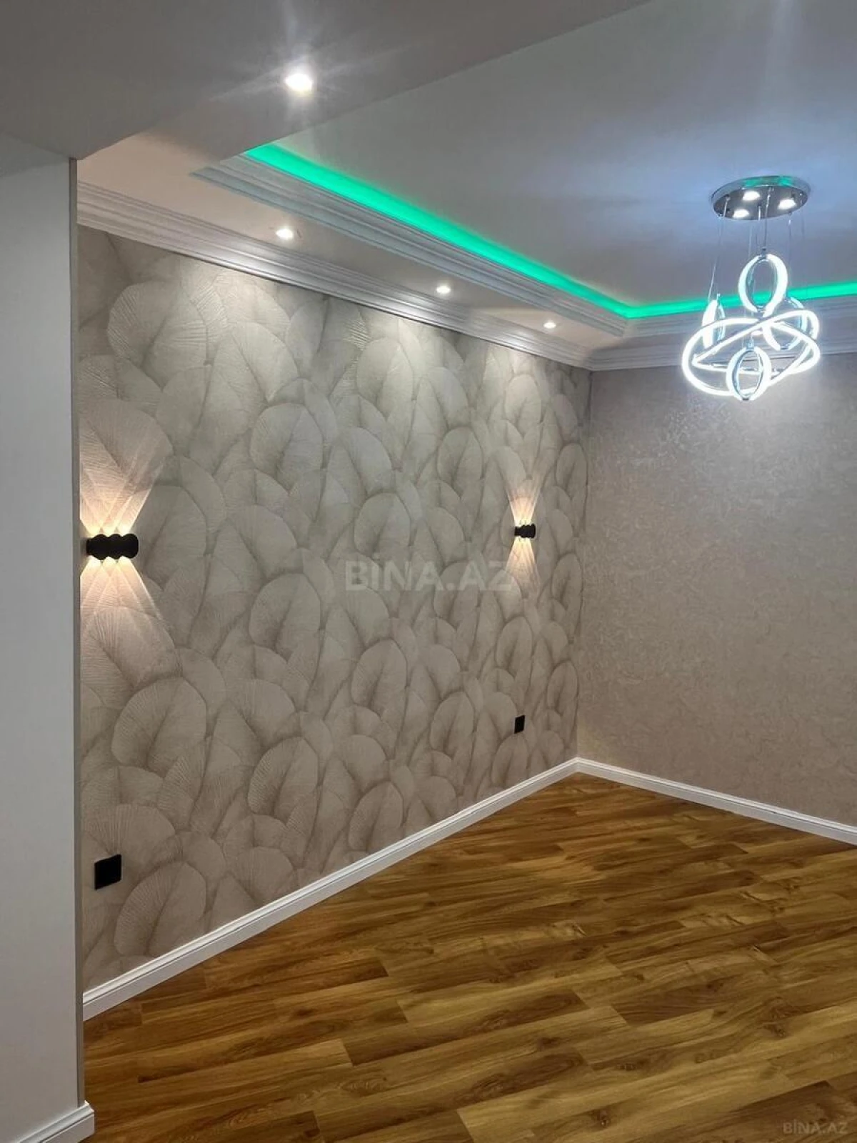 Satılır 3 otaqlı mənzil 85 m²