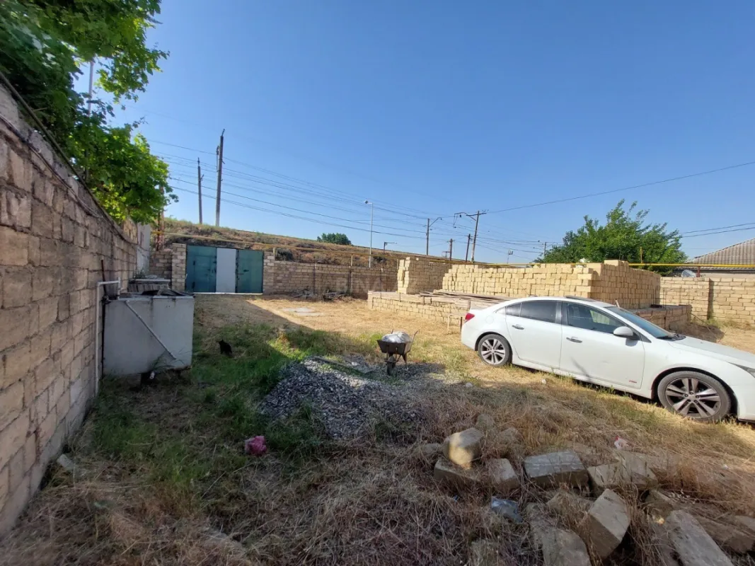 Satılır torpaq sahəsi 4 m²