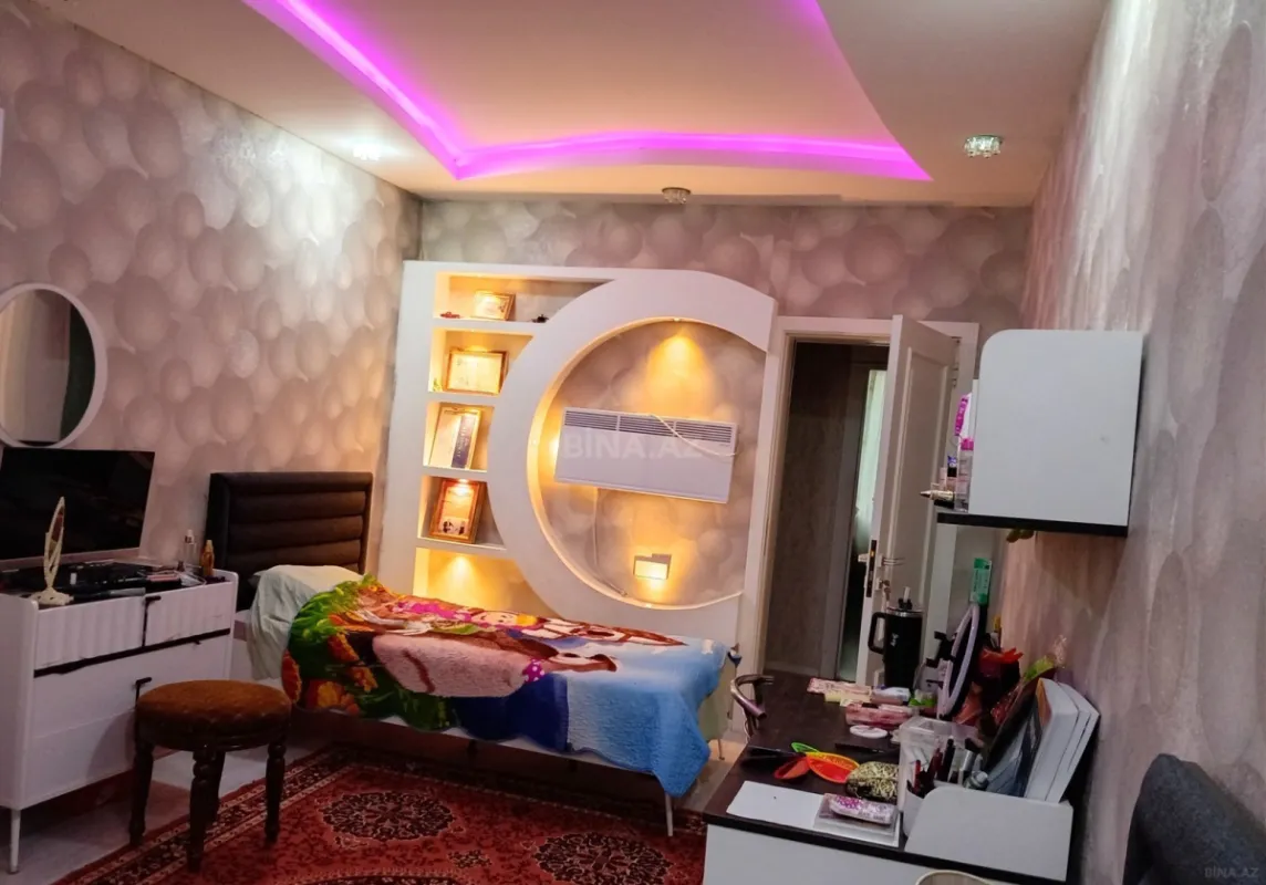 Satılır 3 otaqlı mənzil 87 m²