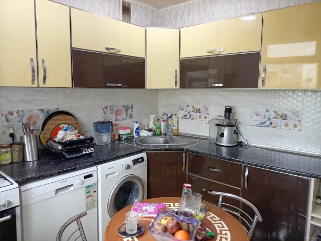 Satılır 3 otaqlı mənzil 87 m²