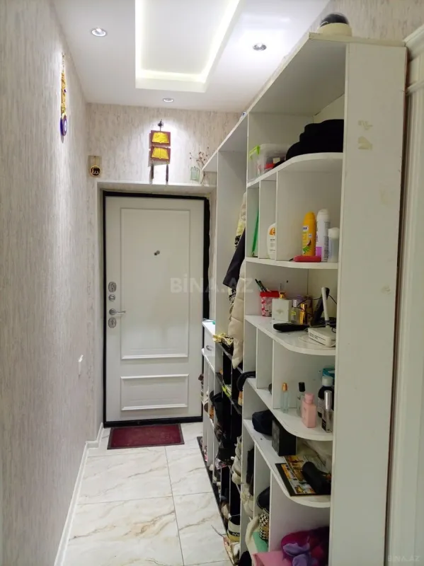 Satılır 3 otaqlı mənzil 87 m²