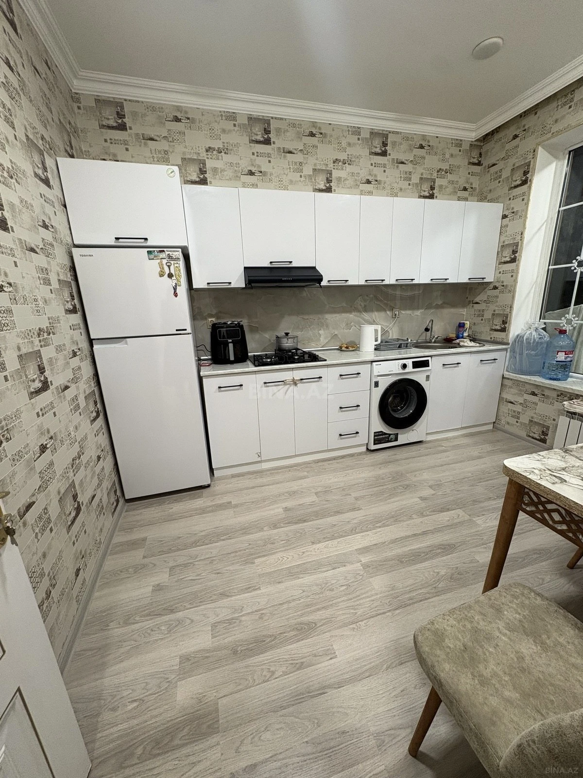 Satılır 6 otaqlı həyət evi 170 m²