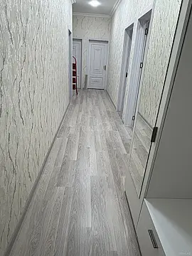 Satılır 6 otaqlı həyət evi 170 m²