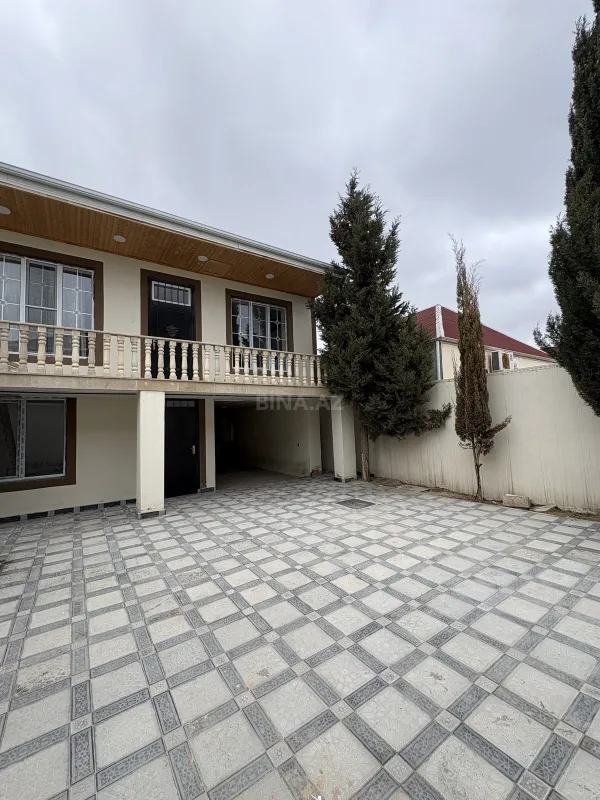 Satılır 6 otaqlı həyət evi 170 m²