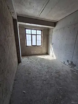 Satılır 2 otaqlı mənzil 82 m²