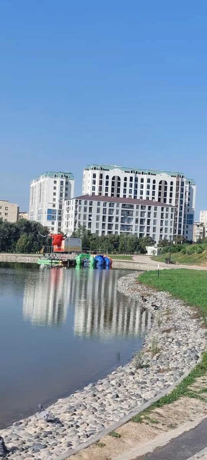 Satılır 2 otaqlı mənzil 82 m²