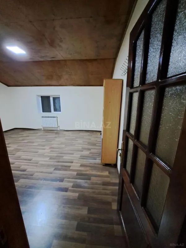 Kirayə verilir 15 otaqlı həyət evi 450 m²