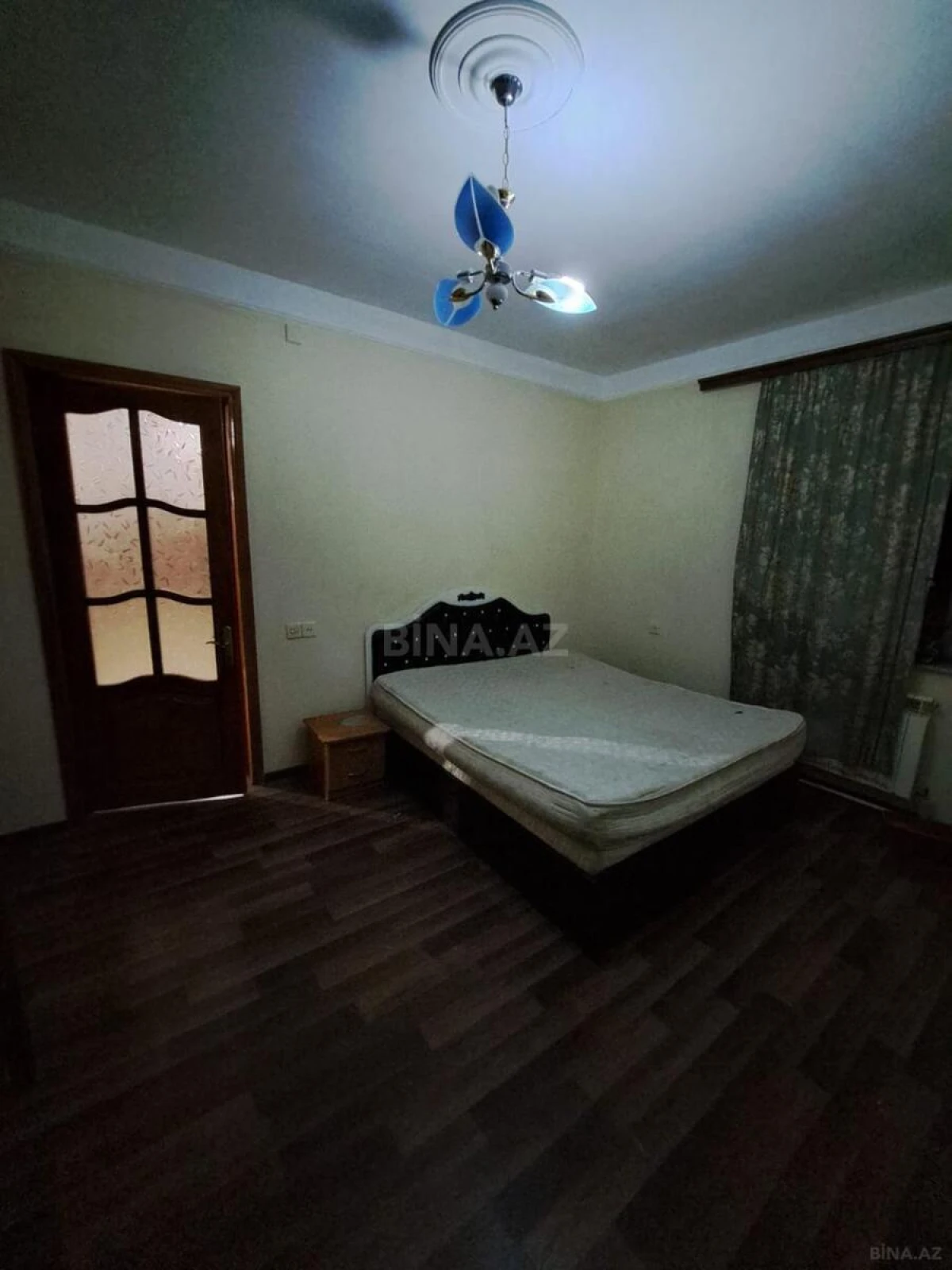 Kirayə verilir 15 otaqlı həyət evi 450 m²