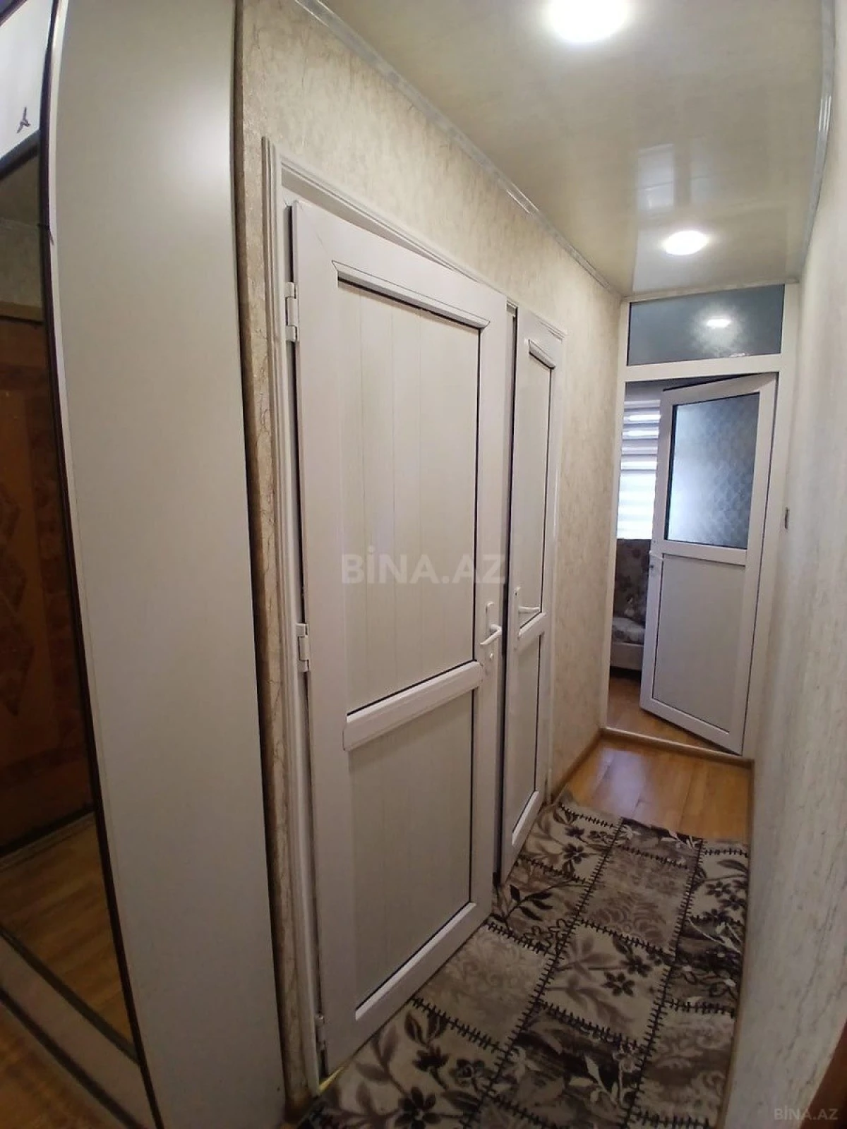 Satılır 3 otaqlı mənzil 55 m²