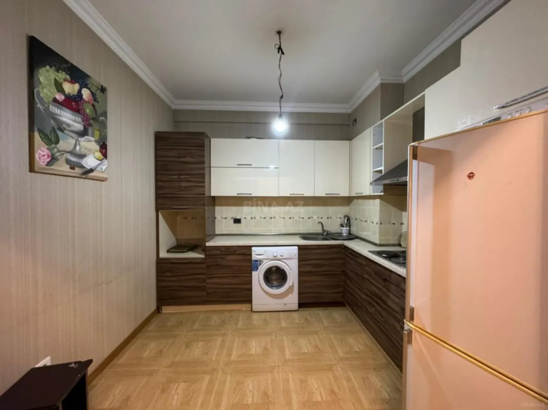 Satılır 3 otaqlı mənzil 105 m²