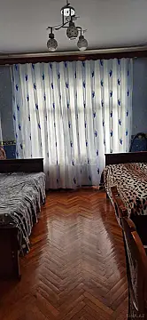 Satılır 4 otaqlı mənzil 110 m²