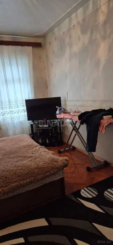 Satılır 4 otaqlı mənzil 110 m²