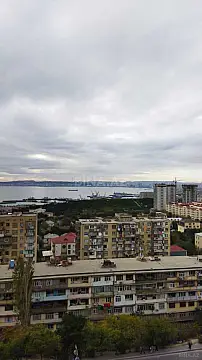 Satılır 3 otaqlı mənzil 128 m²