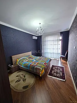 Kirayə verilir 3 otaqlı mənzil 148 m²