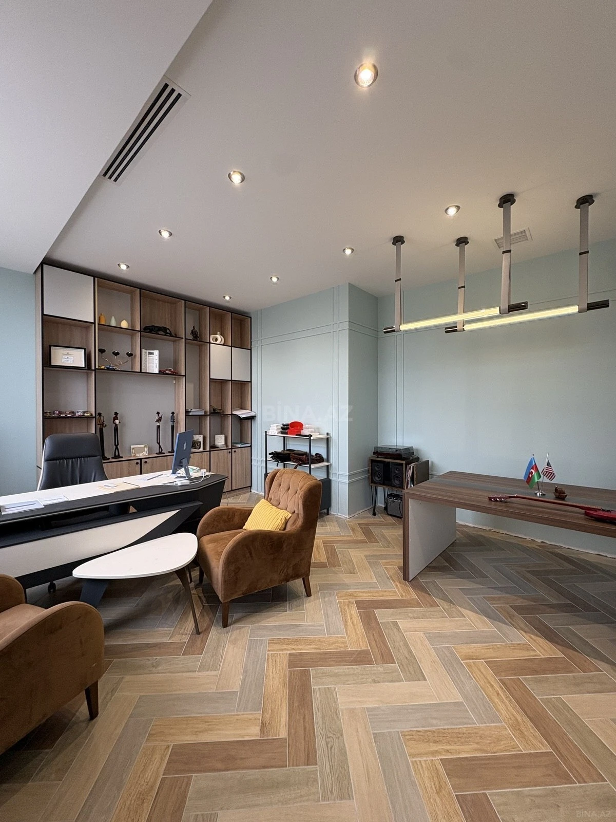 Kirayə verilir 2 otaqlı ofis 74 m²