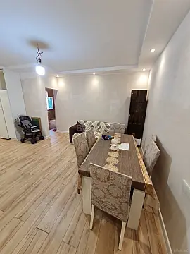 Satılır 4 otaqlı həyət evi 130 m²