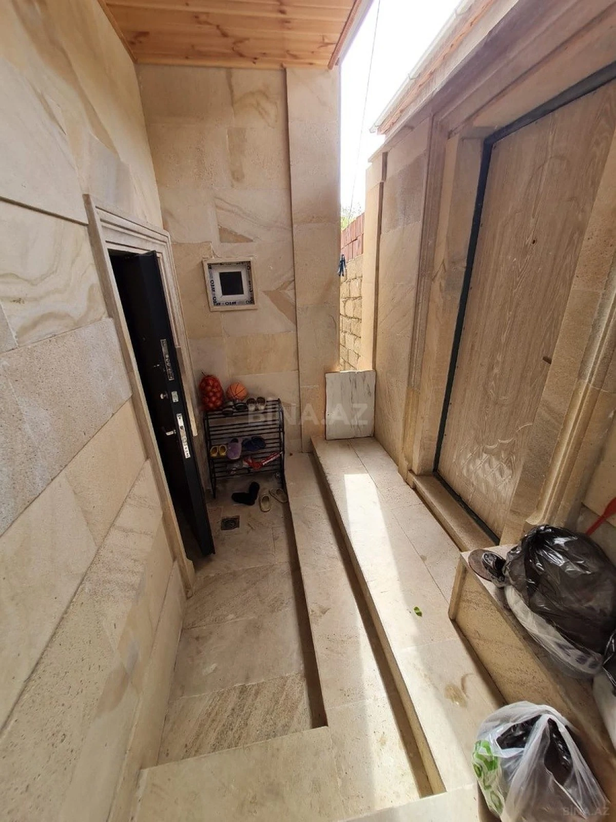 Satılır 4 otaqlı həyət evi 130 m²