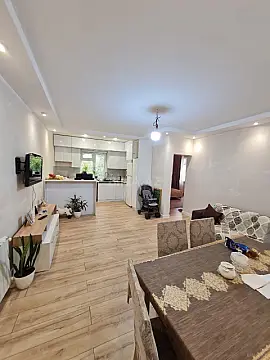 Satılır 4 otaqlı həyət evi 130 m²